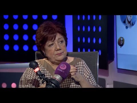 كلام خفيف لقاء مع الكاتبة فاطمة المعدول