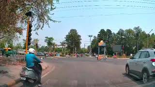 Why Japan's Traffic Lights Don't Work in India Inaccurate Designer TrafficLights Inner Roads & Chaos