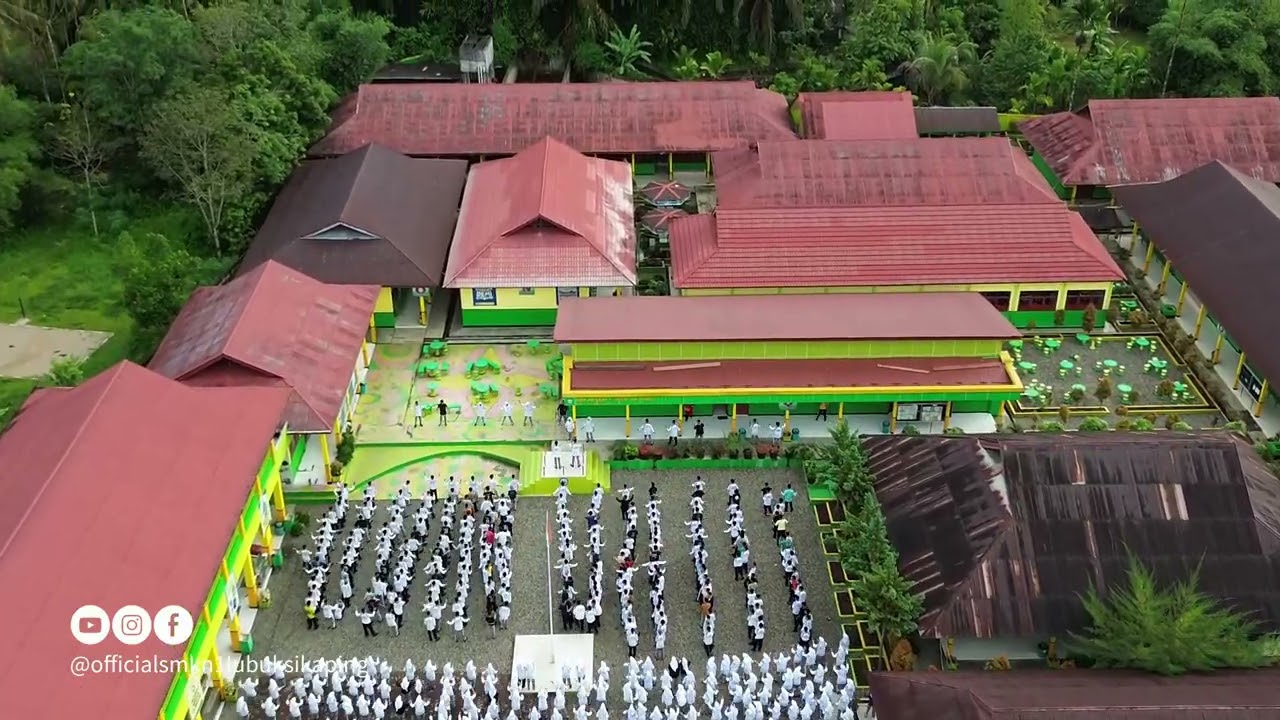 Senam Sehat SMK Negeri 1 Lubuk Sikaping