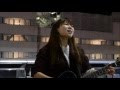 2016/02/18(木)柏駅東口ダブルデッキで行われた文音さんの路上ライブ(花の命は短いけれど)