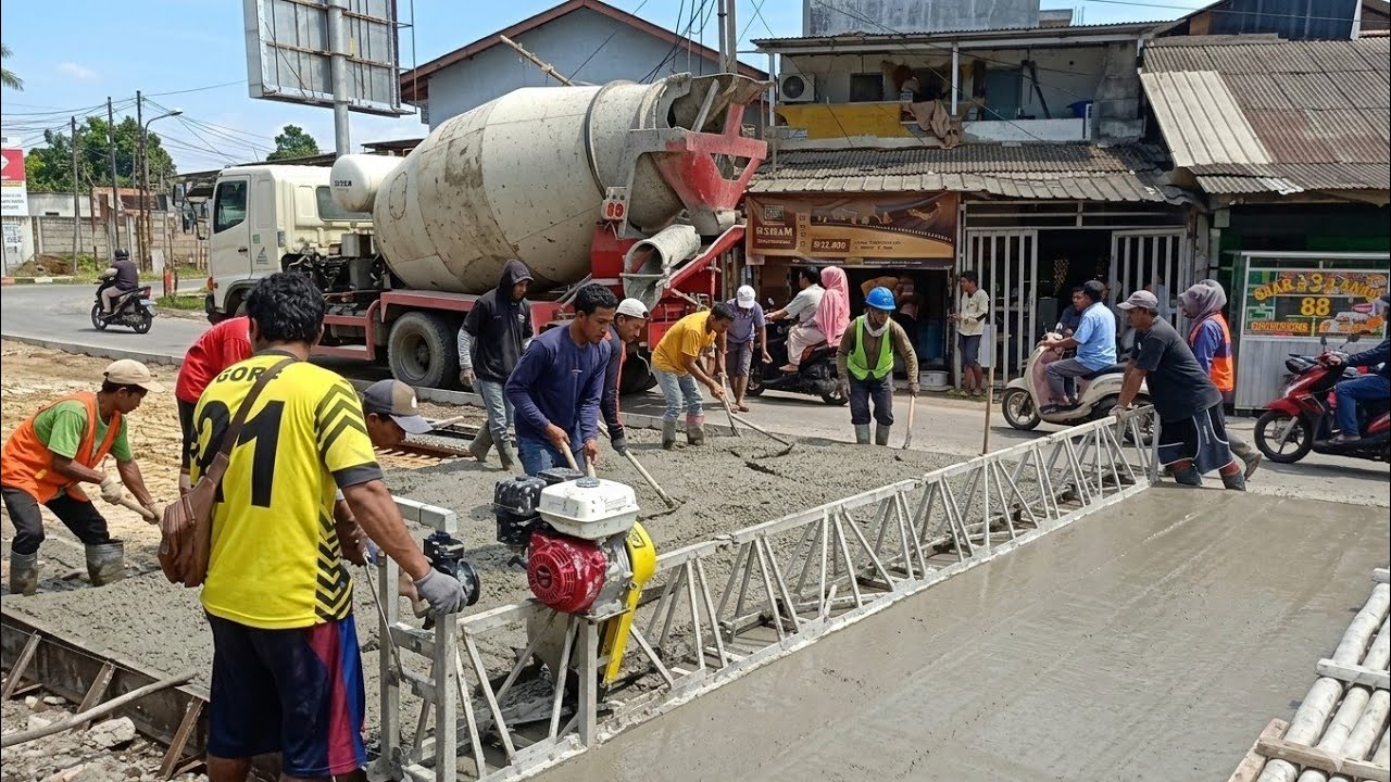 KDM Lihat Jalan Ber lubang2 Langsung Dicor Tebal #dedimulyadi #kangdedimulyadi #mastriadhianto 