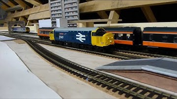 Dean Park Station Video 21 - Bachmann Class 37 DCC Sound