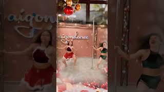 [Pole dance] #poleart 🎄🎉🔔 LAST CHRISTMAS remix - Vietnamese Pole Dancing #christmas