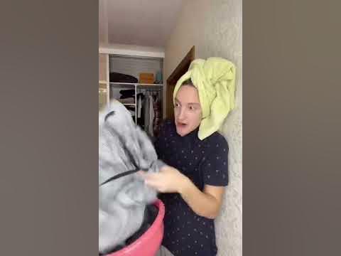 Как мама убирается в ТВОЕЙ комнате 🧹 - YouTube