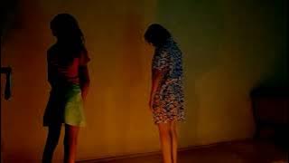 Dua wanita perawan nekat melakukan ritual pesugihan dengan mbah senen genderuwo penunggu rumah tua