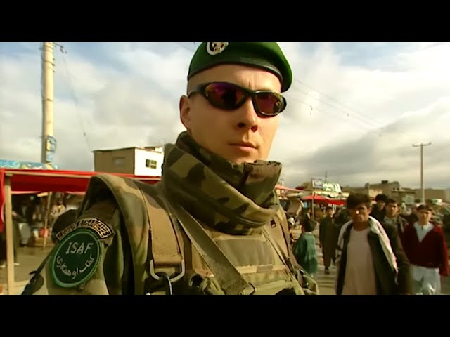 Elite soldiers of the Foreign Legion (documentary in english) class=