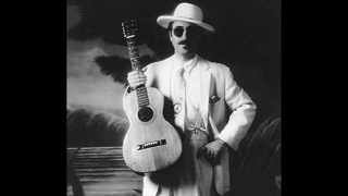 Leon Redbone- Play Gypsy Play chords