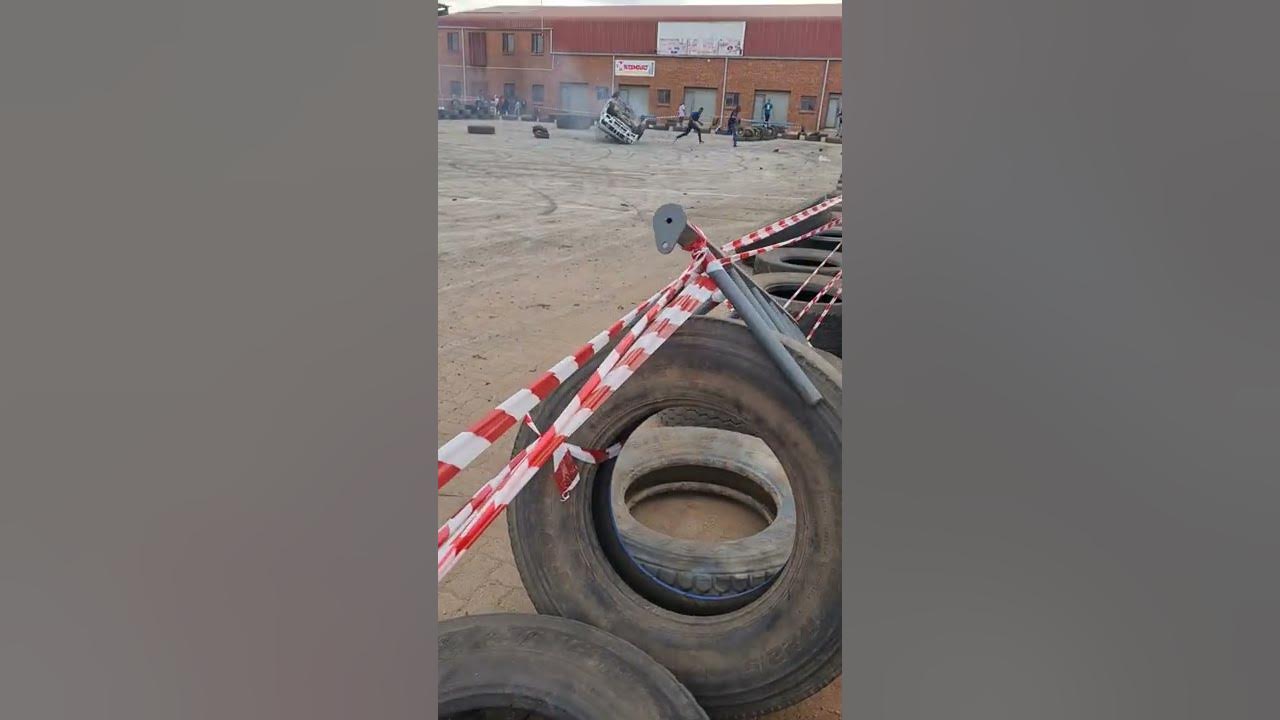 BMW E30 325i GUSHESHE Spinning goes terribly wrong * watch till end