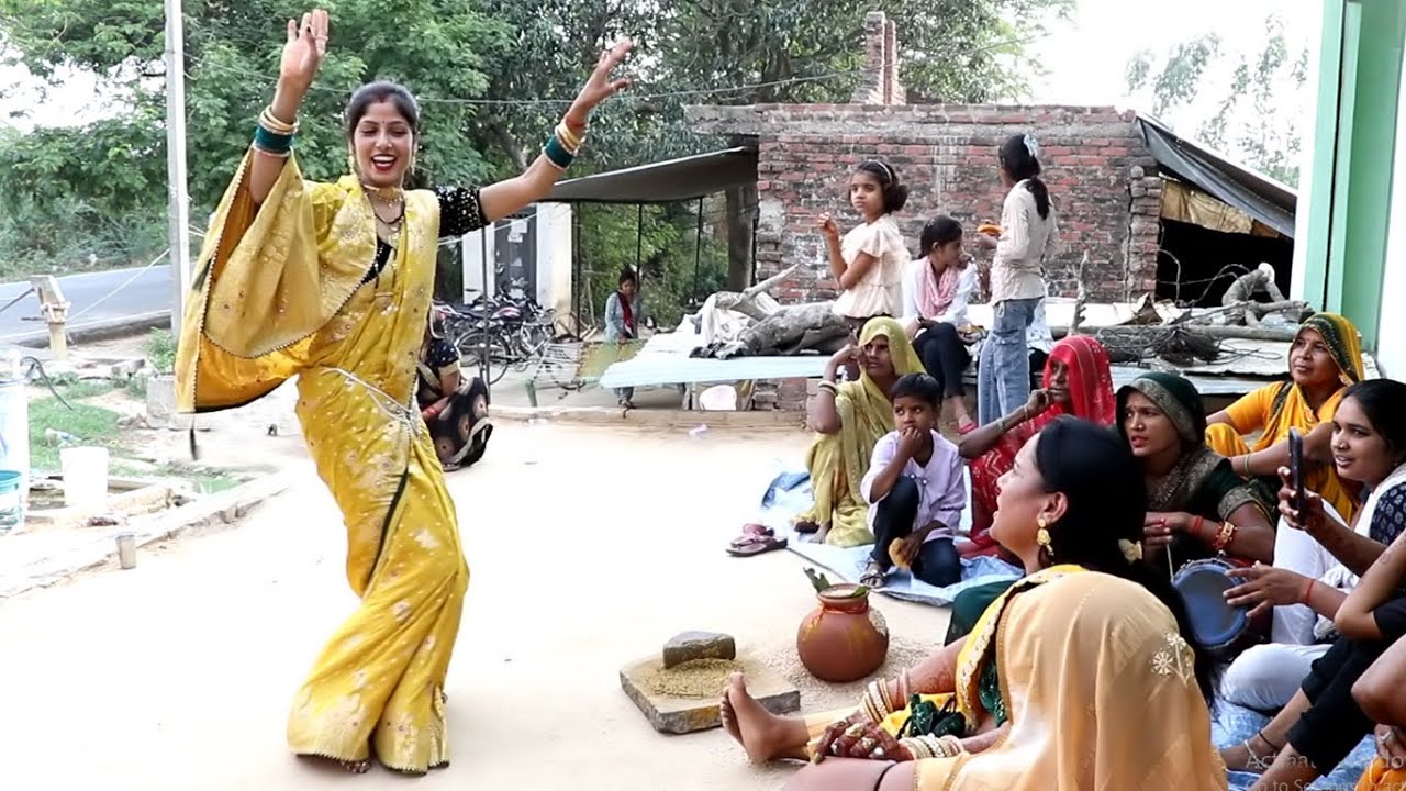 nach geet | अंगूठी सोने की बनवाना नगीना मेरी जान का लगवाना