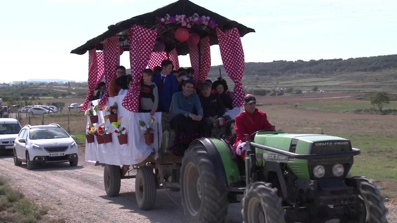 Fiestas de primavera: subida al Cabezo de la Cruceta (Cascante 2017)