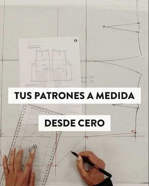 Costura a medida y confección de ropa con máquina de coser en diseño de  moda y taller creativo hombre serio que trabaja en ropa elegante y de moda  hecha a mano para