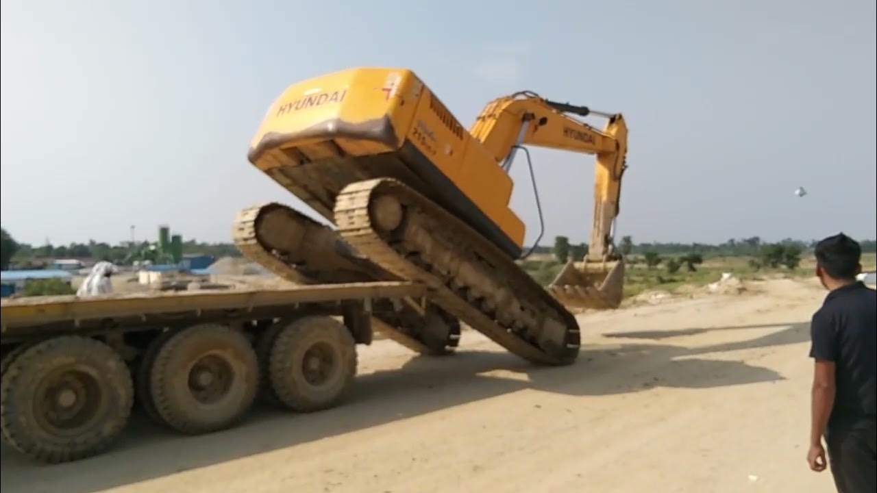 How to load excavator on trailer safely loading excavator on truck