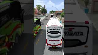 Aksi kejar kejaran 3 bus SHD kejar setoran