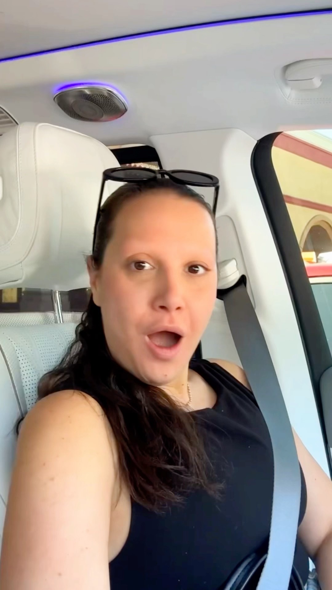 I shaved my sisters eyebrows prank ?