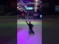Comment freiner à la patinoire ? ⛸️ #iceskating #patinoire #pistadehielo