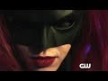 Dctv crossover official batwoman teaser elseworlds the flash arrow supergirl batwoman