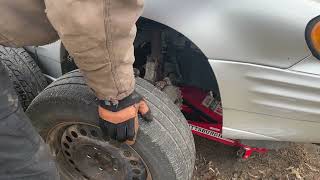 Project Moms Car: 2002 Pontiac Grand Am Tire Rotation