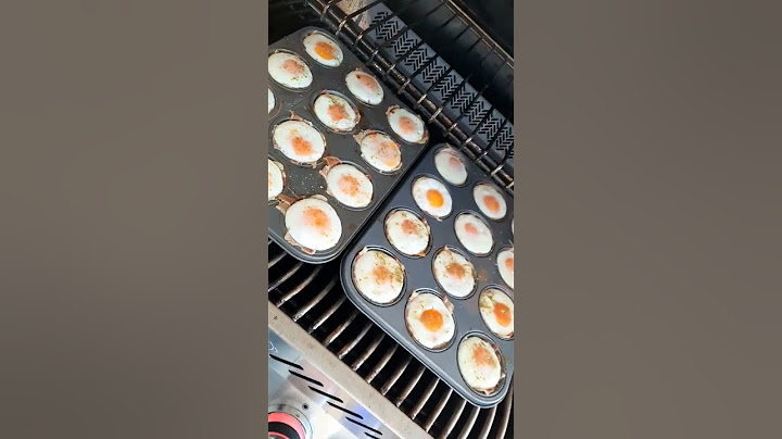 Bacon-Egg-Muffins für ein Brunch 👌👌👌 #gasgrill #grillen  #napoleon #grill #frühstück #grilled