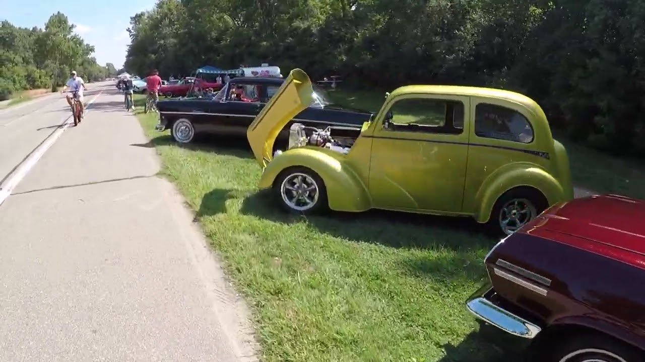 2022 "CRUISIN' HINES" HINES PARK CAR SHOW DETROIT MICHIGAN PART TWO