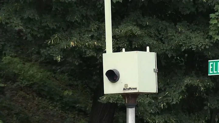 24/7 Speed Cameras Launch in NYC on Monday | El Minuto (English)
