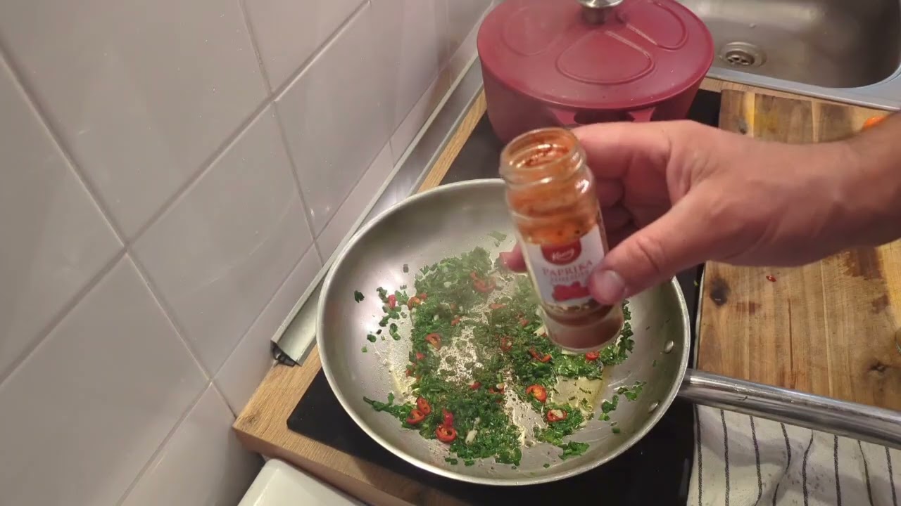 דגים ברוטב טחינה. קל, מהר וטעים! سمکة حارة‌