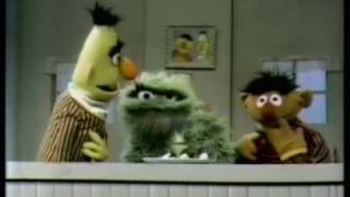 Sesame Street - Ernie,Bert,Oscar 