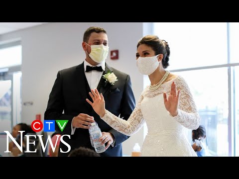 Newlyweds donate wedding food to women's shelter