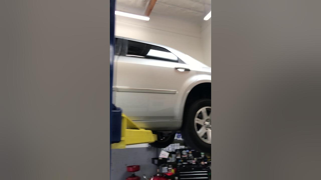 06 Crysler 300 Starter replacement - YouTube