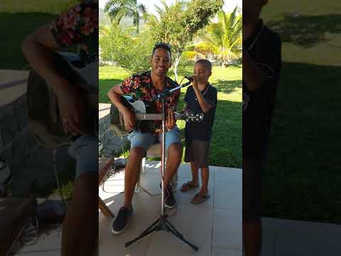 DOMINGANDO: GAROTINHO PEDRO HENRIQUE CANTA - MEU ABRIGO