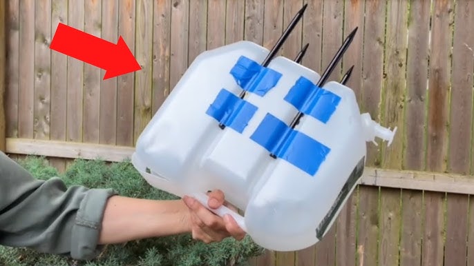 30 Days of Snaps!!! Day #9: How To Recycle a Milk Jug into a Storage C – I  Like Big Buttons!