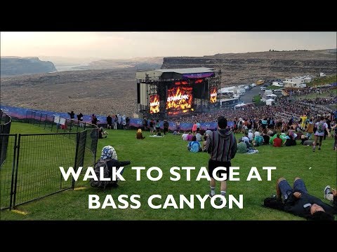 Walk to Stage at BASS CANYON [Stabilized]