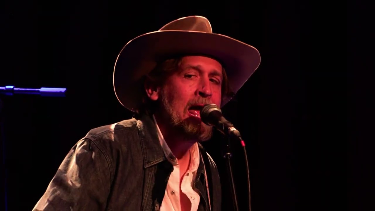 Watch Hayes Carll - Drunken Poets Dream (Live Performance) on YouTube Watch Hayes Carll - Drunken Poets Dream (Live Performance) on YouTube