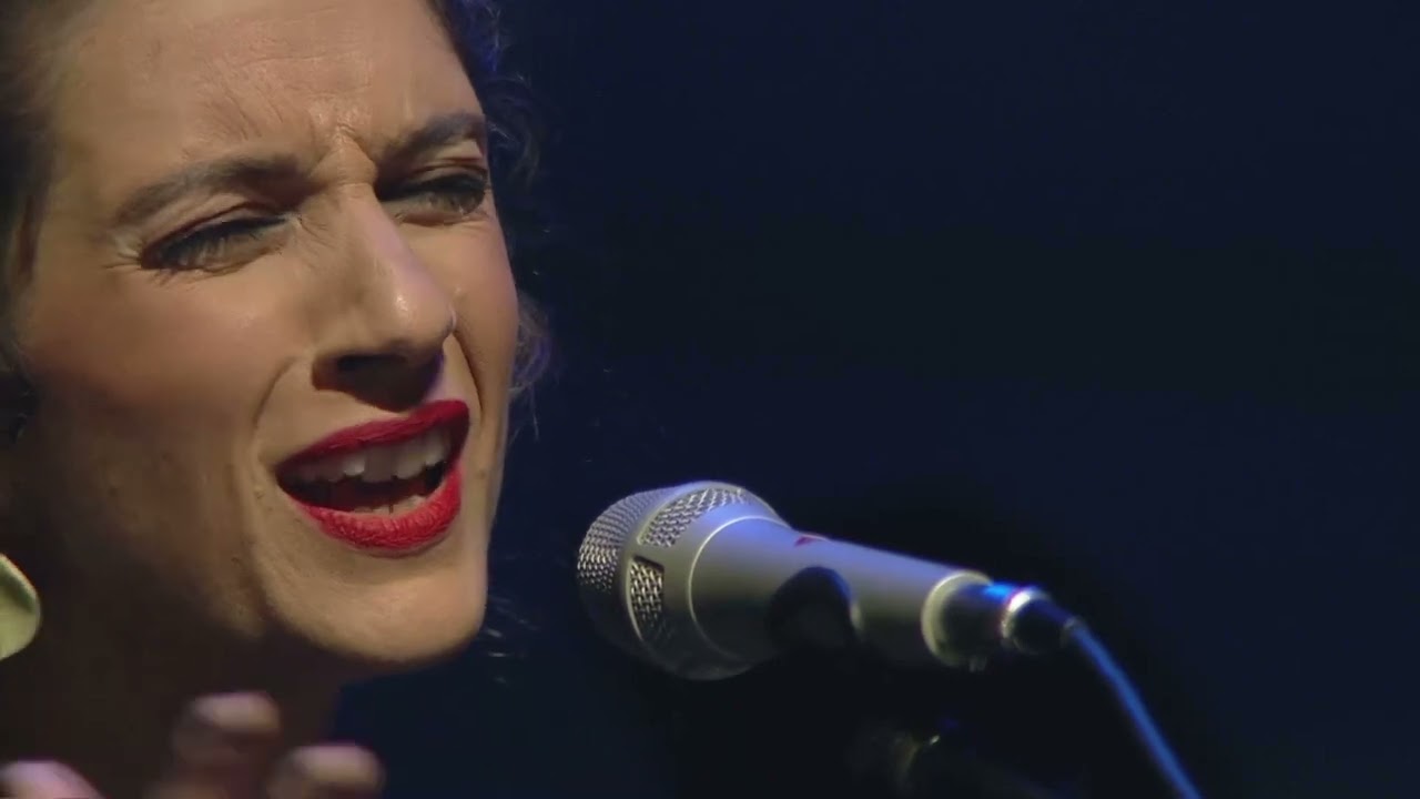 Στα zάλα του Γκρέκο. 