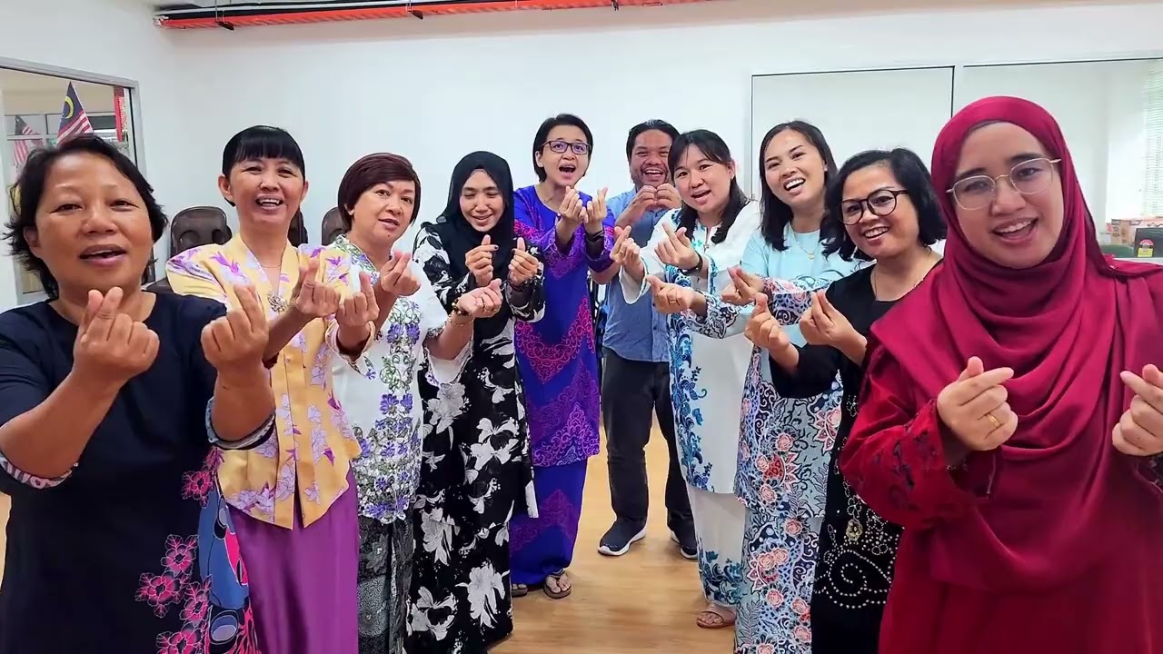 SELAMAT BERSARA CIKGU LINAH