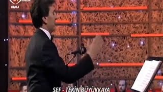 Şef; Tekin Büyükkaya Yönetiminde T.r.t Yurttan Sesler Korosu - Kırmızı Buğday Ayrılmıyor Sezinden