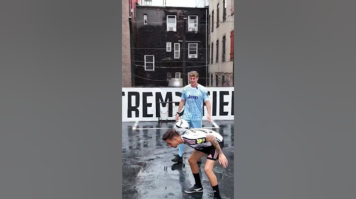 This is crazy 🔥 #extremefields #football #newyork #freestyle #juventus