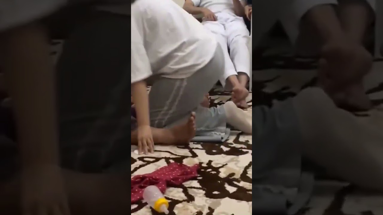 ⁣ديوث يصور أخته