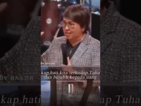 Video: Mengapa mengabdikan bayi kepada tuan?