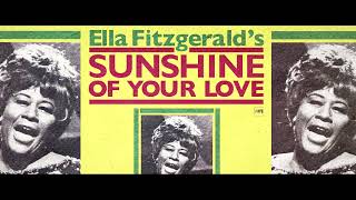 Ella Fitzgerald - Trouble Is A Man (Live)