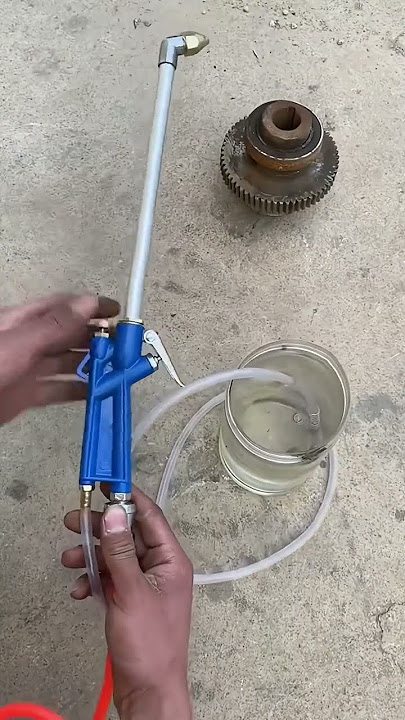 High pressure cleaning gun Car and engine cleaning