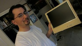 Wood Flat Screen TV!! (2/19/13 - Day 51)