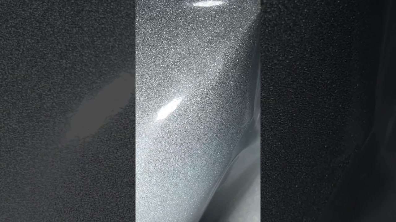 Bathroom Aurora: White Curtain’s Embossed Shimmer Shifts with Every Light Angle