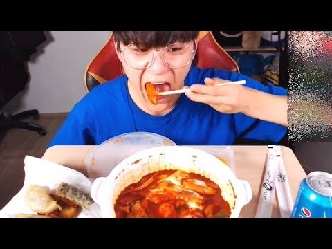 떡볶이가 너무 좋습니다...!  ♪ChocoMan Mukbang eating show (Korean food)