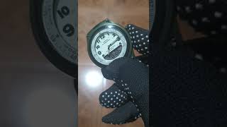 mostrando reloj CASIO Ana-digi multifunción módulo 2747 serie AW-80 WR50 en buen estado japan....