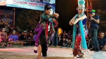 Lengger Dance From Indonesia - The Traditional Dance Very Beautifull