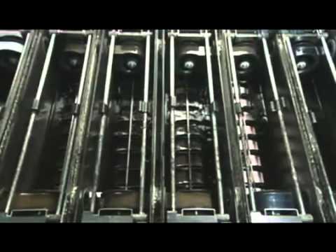 how-it's-made,-developing-photographs-from-negatives.