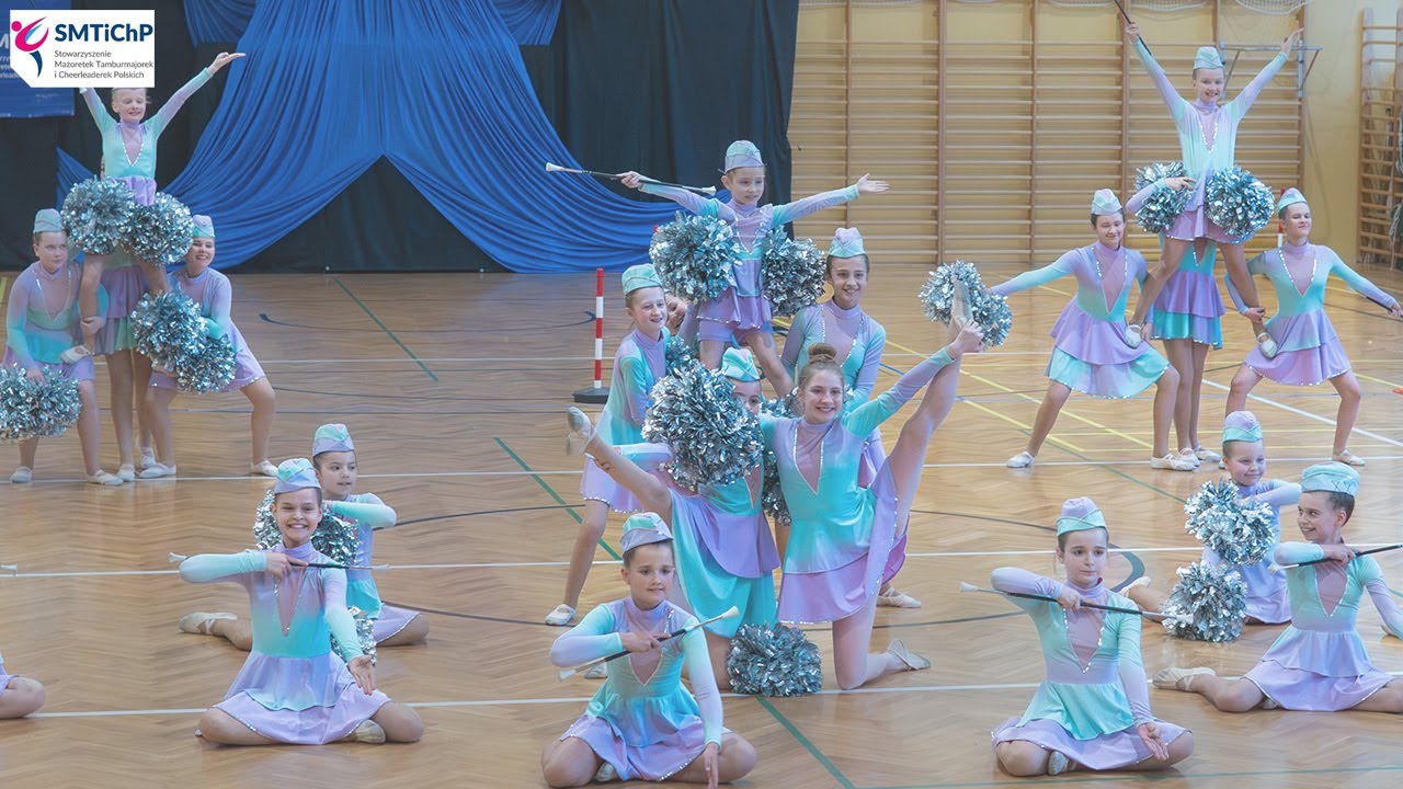 MIX JUNIORKI - MAŻORETKI NCK 