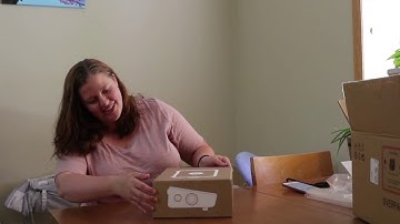 Loop Digital Photo Frame Unboxing and Review