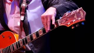 The Reverend Horton Heat - The Devil's Chasing Me (Live on KEXP) chords