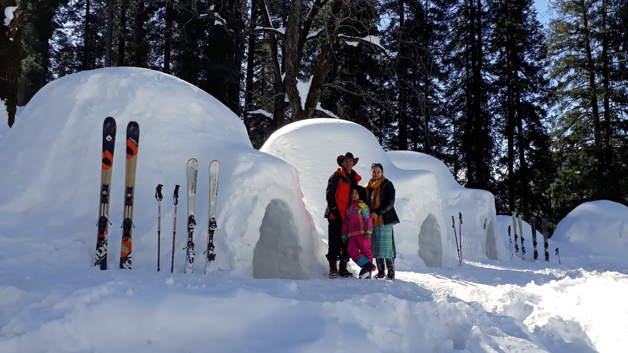 India's First Igloo Stay